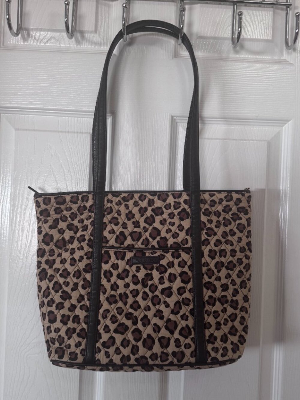 Vera Bradley Leopard Chic Quilted Tote in Black & Brown EUC - Picture 2 of 9